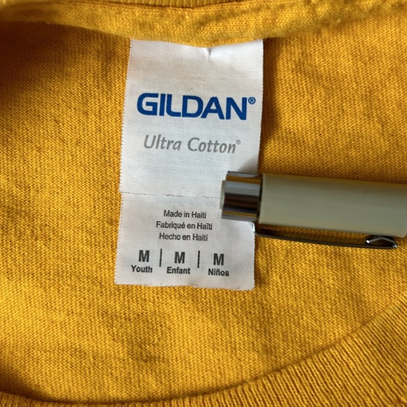 Santa Barbara College Shirt - Picture 3 of 3